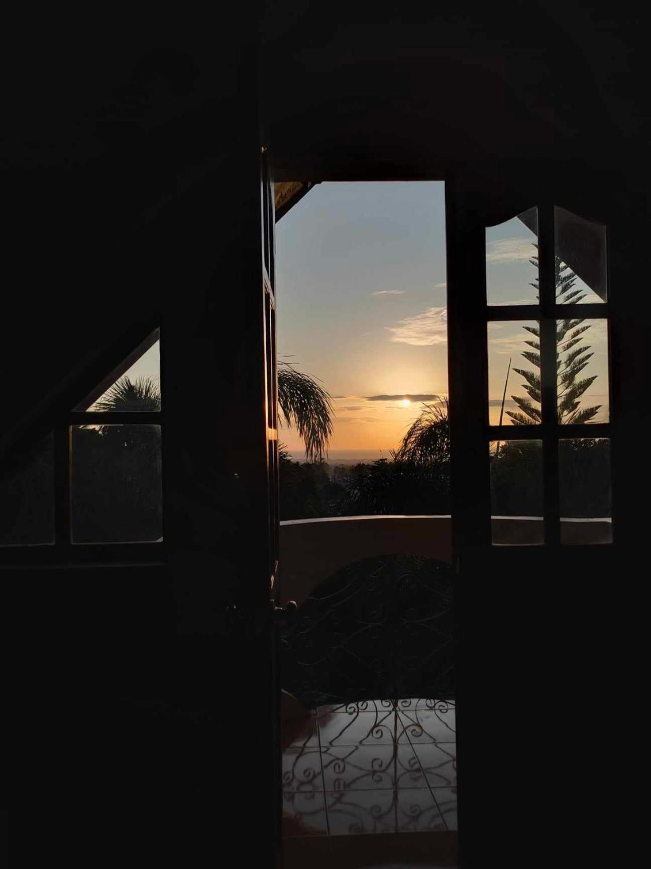 Belfort House B&B Valencia  ภายนอก รูปภาพ